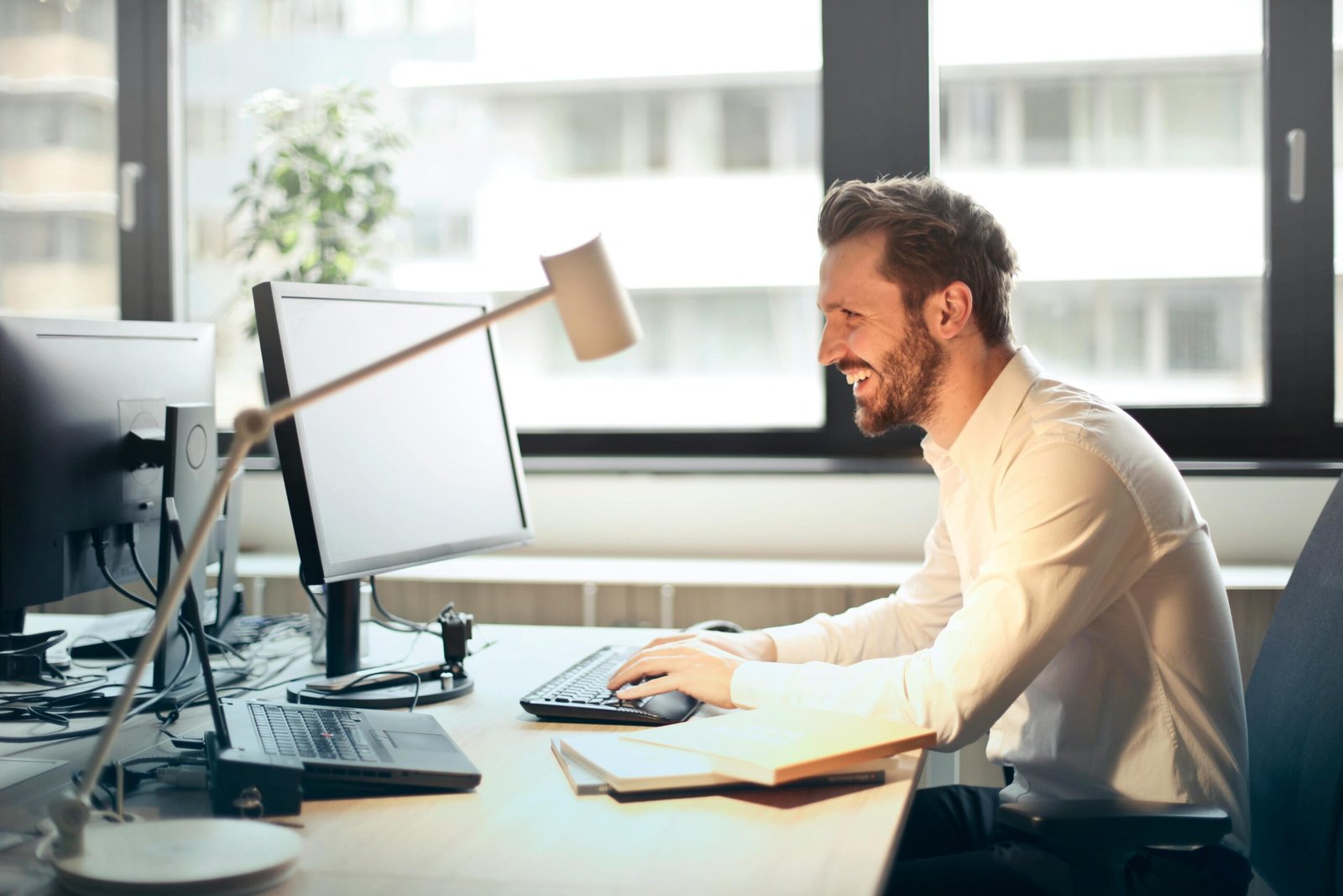 How AI is Revolutionizing Digital Marketing